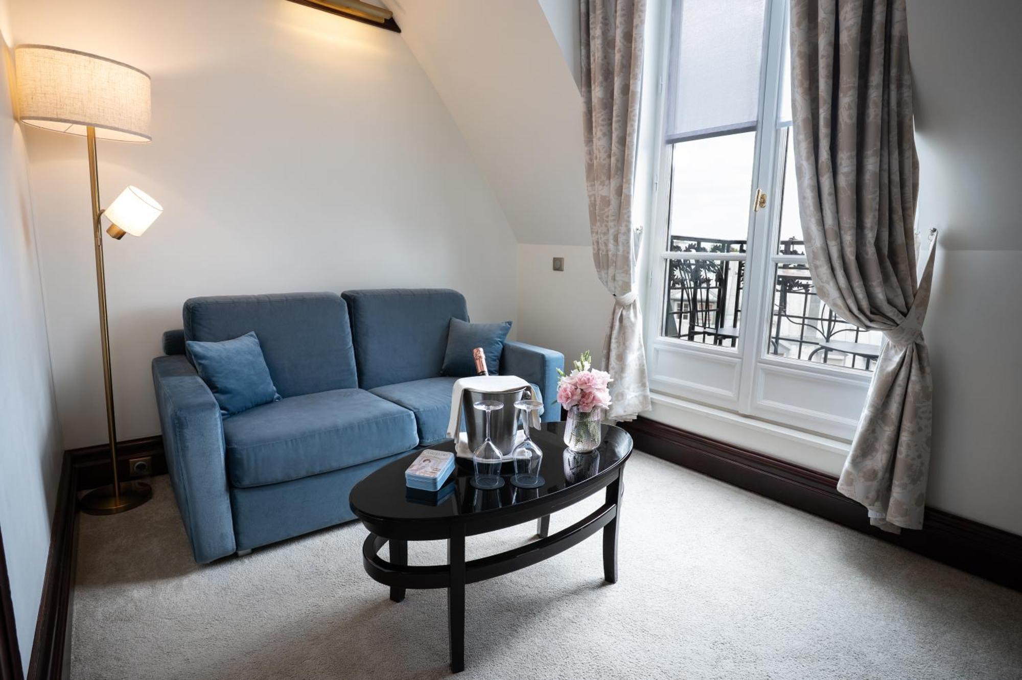 Junior Suite Eiffel